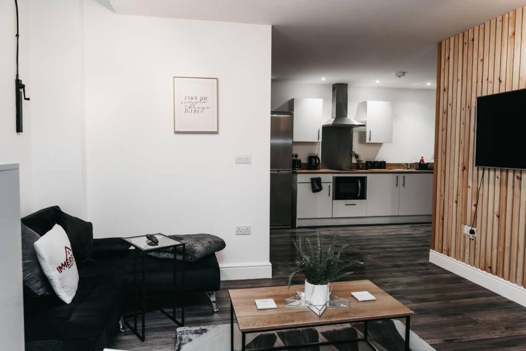 Stunning Modern Heart Of The City Apartment Sheffield Eksteriør billede