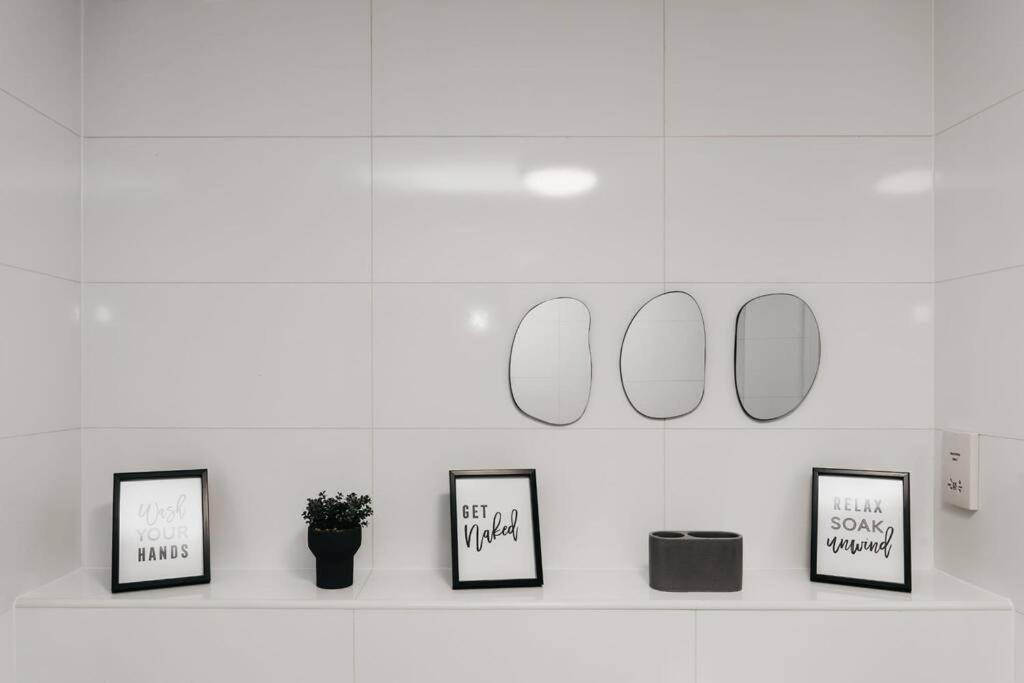 Stunning Modern Heart Of The City Apartment Sheffield Eksteriør billede